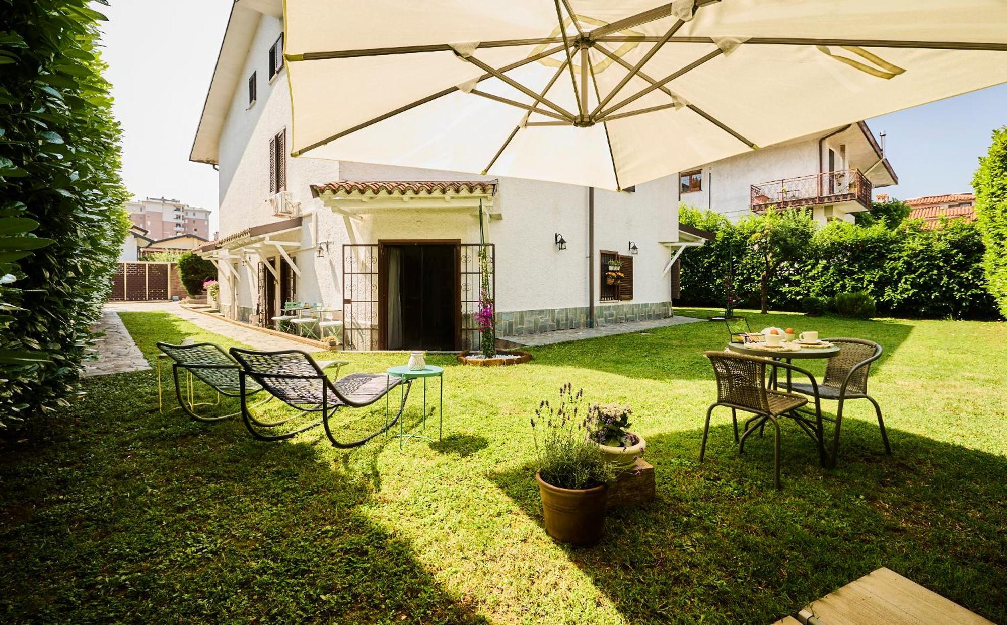 The Peaceful Apartament Close To Milan Trezzano sul Naviglio Eksteriør bilde